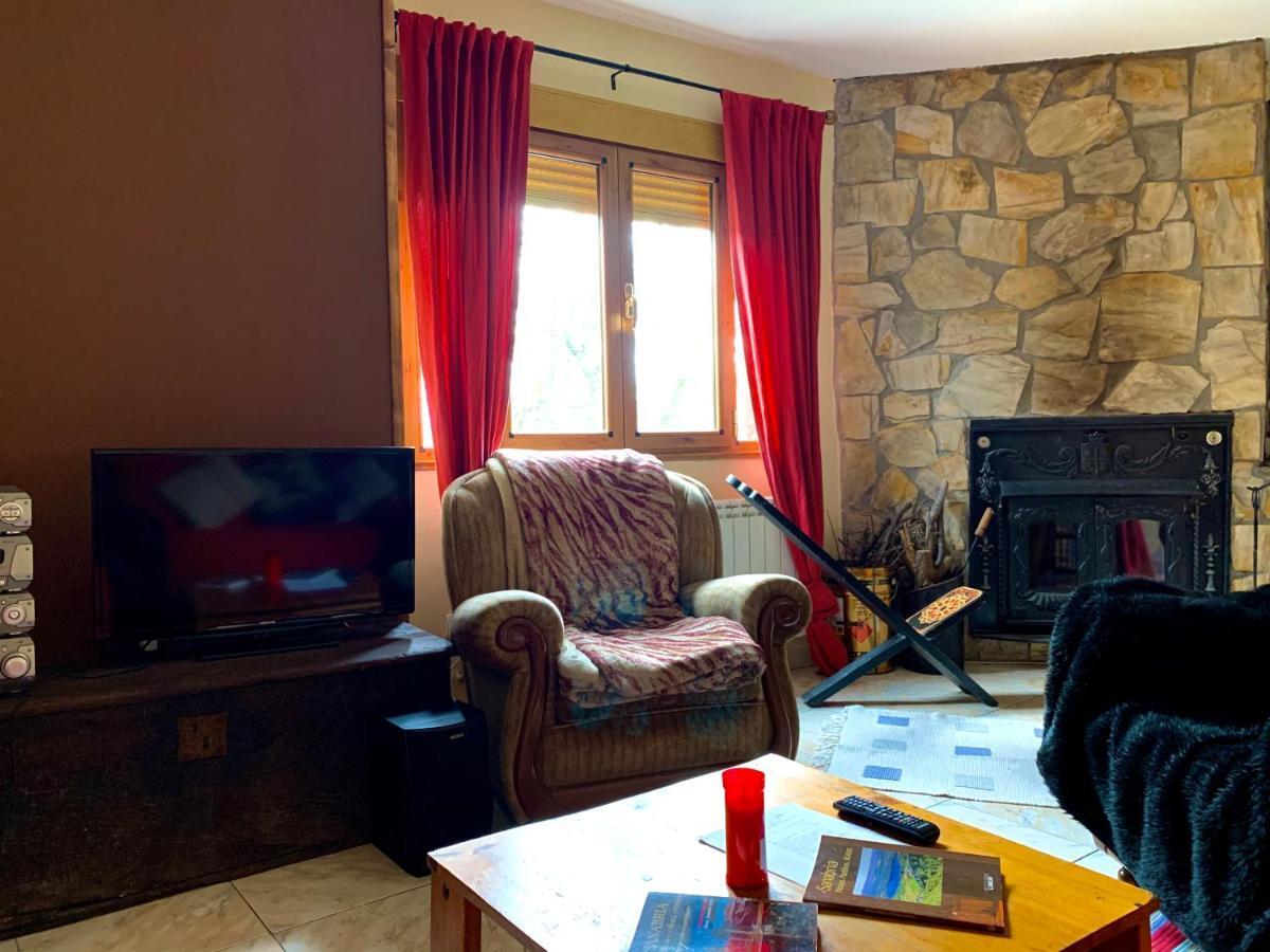 Villa Casa Dono Sanabria à Cobreros Extérieur photo